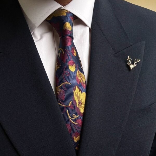 Leafs Tie - 7 cm