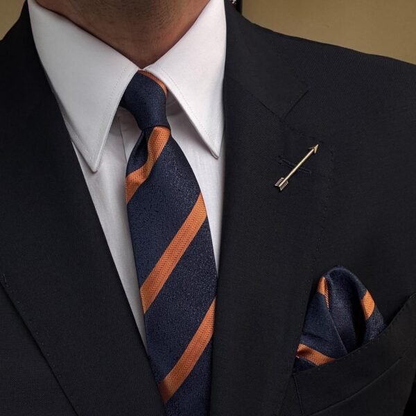 - 7 cm - With Pocket Square