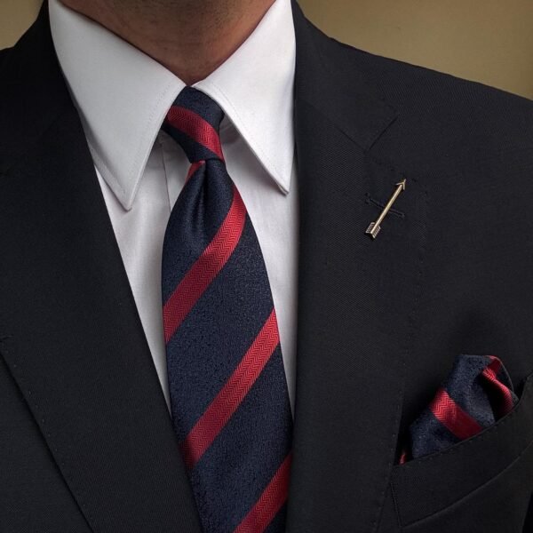 - 7 cm - With Pocket Square