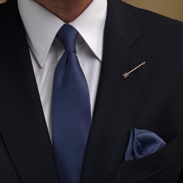 - 7 cm - With Pocket Square
