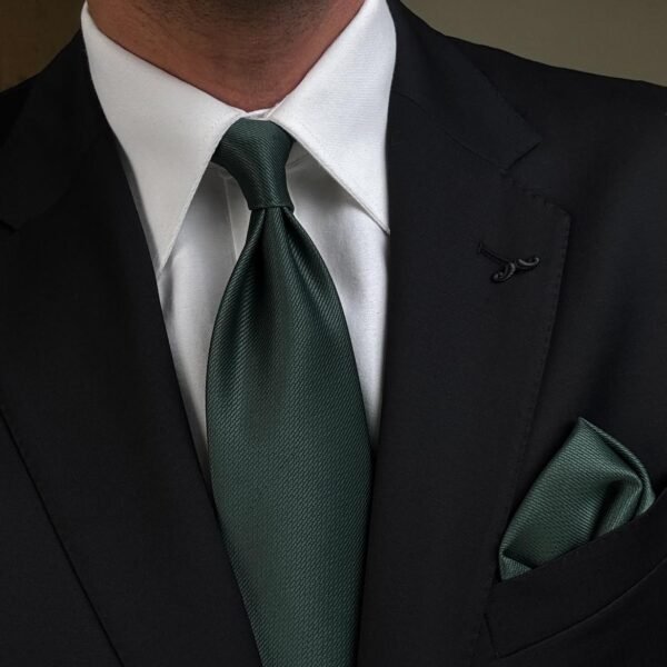 Plain Green Tie - 8 cm - With Pocket Square