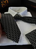Black ZigZag Tie - 8 cm - With Pocket Square - Image 2