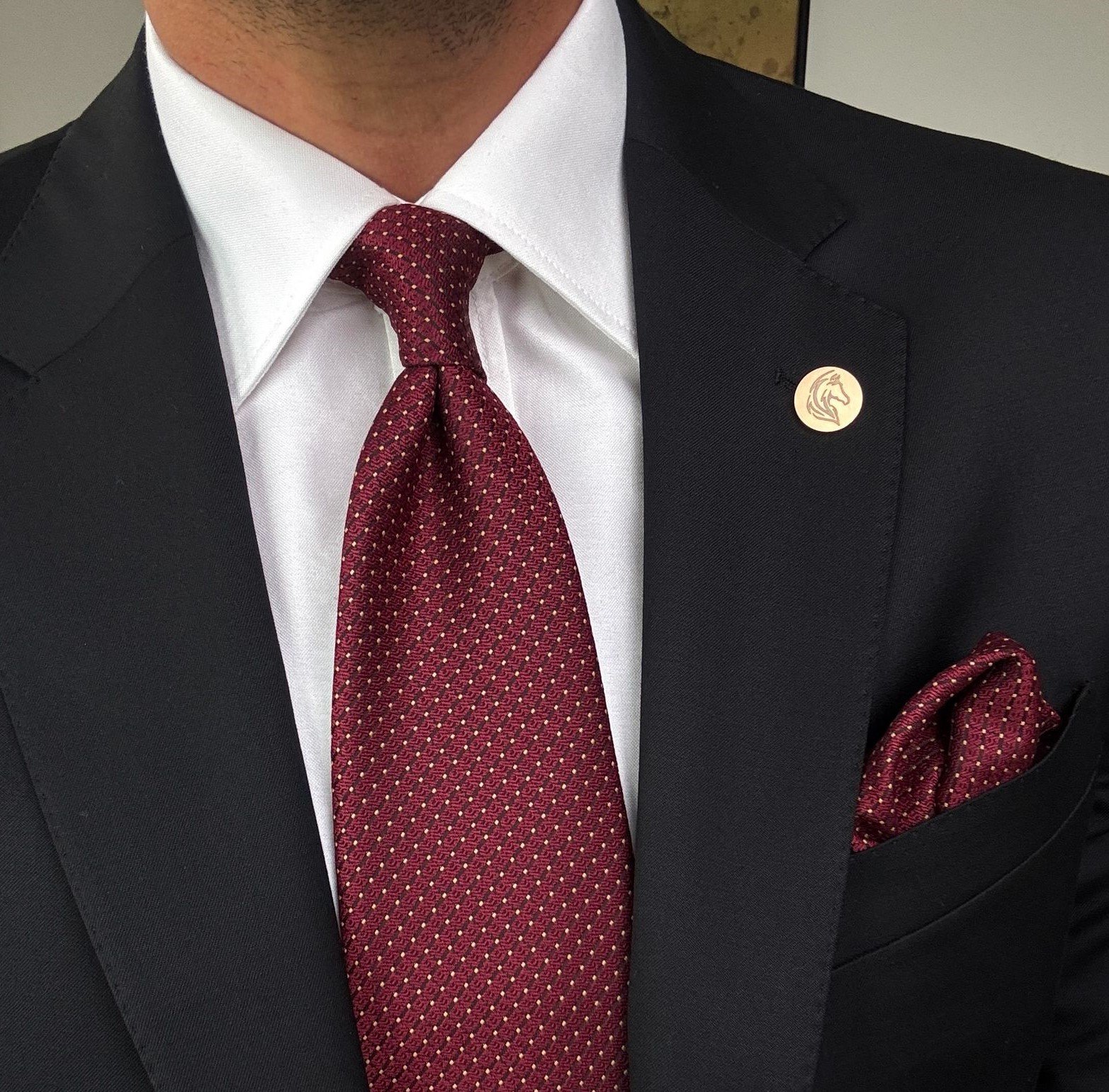 17 Burgundy with Beige Dots Tie - 8 cm - With Pocket Square - Image 1