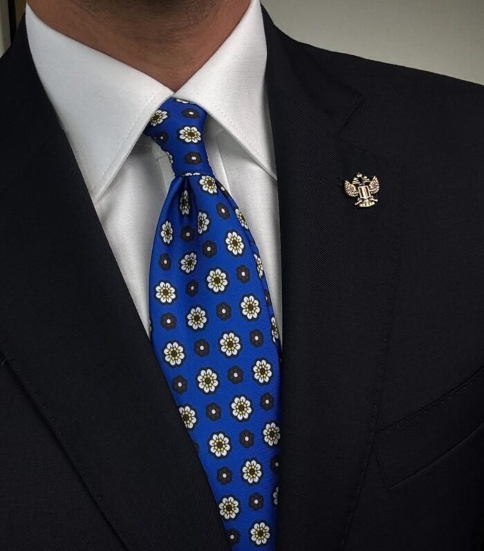 Blue Flowery Tie - 8 cm