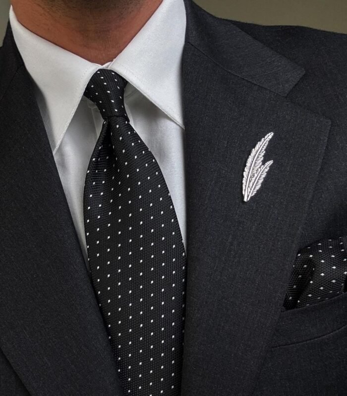 Elegant Black with White Dots Tie - 8 cm - With Pocket Square