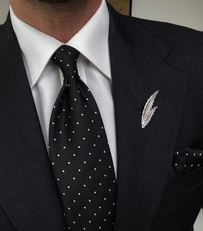 Black Signature Tie - 8 cm - With Pocket Square