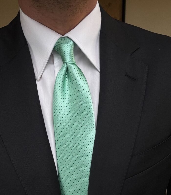 Mint & Black Dots Tie - 8 cm