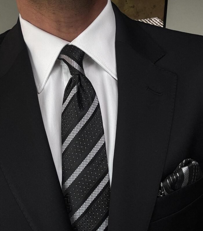 Black Striped Tie - 7.5 cm - With Pocket Square