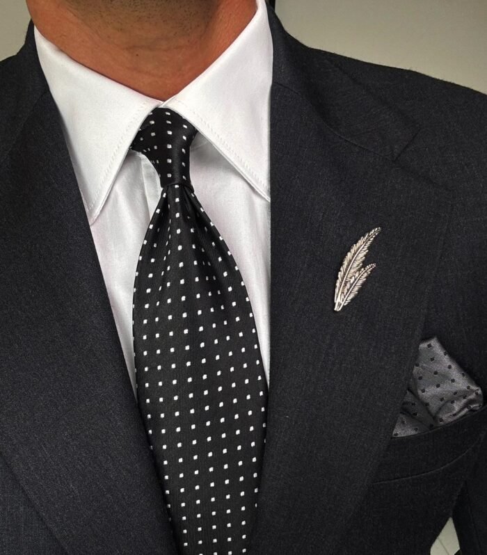 Black with White Dots Tie - 8 cm - With Pocket Square