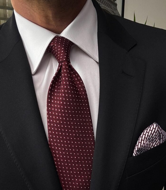 Burgundy with White Dots Tie - 8 cm - With Pocket Square